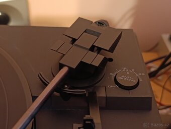 Gramofon Yamaha  P-220 - 12