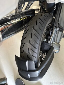 BMW R 1200 GS Triple Black nové v ČR najeto 29000km - 12