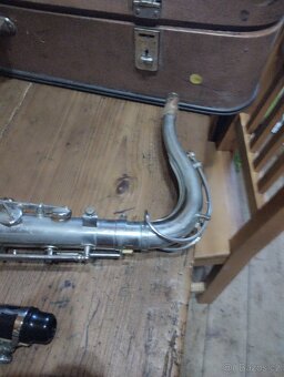 Starší saxofon Classic super Amati kraslice - 12