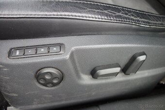 Škoda Superb 2.0TDi Elegance 103kW DSG 4x4 2011 - 12