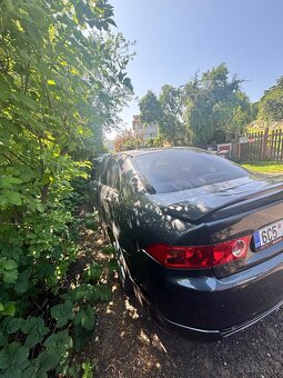 Honda accord sedan - 12