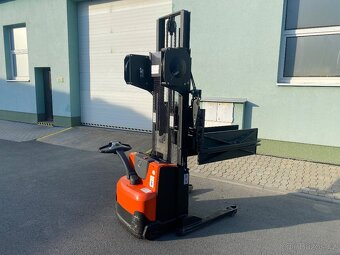 VZV TOYOTA 1,6 t , + BTV bobek s mech úchopy posuv - 12