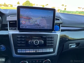 Mercedes-Benz GL 500 4Matic - 12