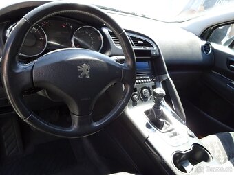 Peugeot 3008 1,6 HDI - 12