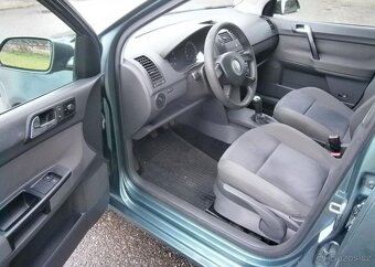 Volkswagen Polo 1.2i CZ benzín manuál 40 kw - 12