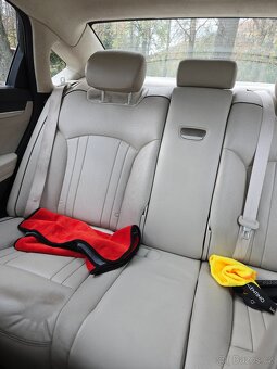 Hyundai Genesis 232kw 2015 - 12