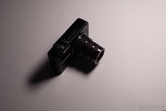 Fuji FinePix J250 - 12