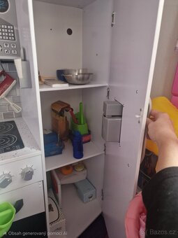 Dětská kuchyňka KidKraft s příslušenstvím - 12