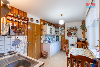 Prodej rodinného domu, 1214 m², Bařice-Velké Těšany - 12