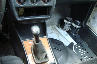 Mercedes Benz 190- W 201 -1988 - 12