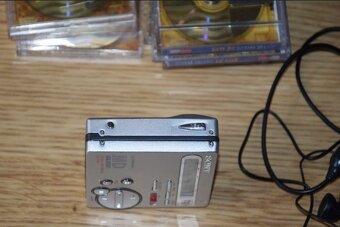 MINIDISC / minidisk recorder SONY MZ-R70, DO,sluch.,MD media - 12