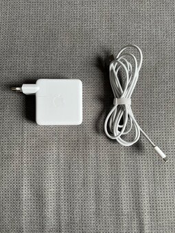 MacBook Pro 14” M2 Pro (2023) – TOP stav - 12