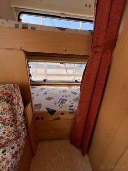Obytný karavan TEC,palandy,5 os, 1200 kg - 12