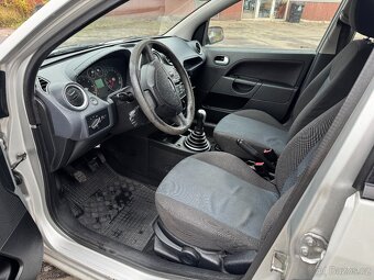 Ford Fiesta, 1.4 59kW, couvací kamera, klima - 12