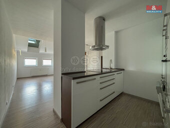 Pronájem bytu 4+kk, 99 m², Lovosice, ul. Osvoboditelů - 12