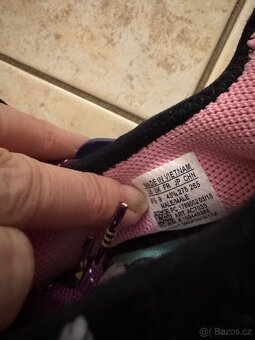 Tenisky adidas Pharrel Williams 43 1/2 - 12