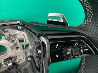 AUDI VOLANT KARBONOVY A6 A7 C8 Q8 S8 SQ8 E-TRON - 12
