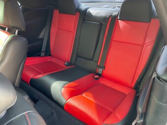 Dodge Challenger R/T 5.7 Hemi V8 2016 Manuál DPH - 12