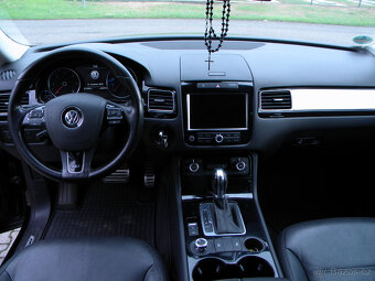 Touareg 3,0 TDI, 2013, R-Line - 12
