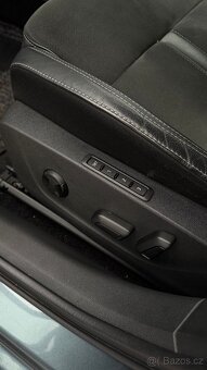 Škoda Octavia IV 2,0 TDI 110 kW DSG Tažné Alcantara Matrix - 12