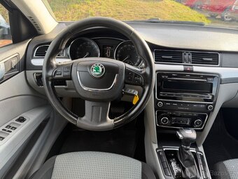 Škoda Superb 2.0 TDI DSG - 12