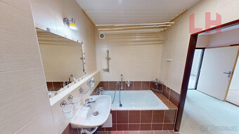 Prodej bytu 3+1, 70 m2, Ostrava - Fifejdy - 12