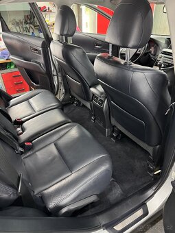 Prodám Lexus RX 350 r.2012 nehybridní 3.5 V6 benzín 204Kw - 12