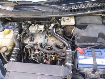 Ford connect - 12