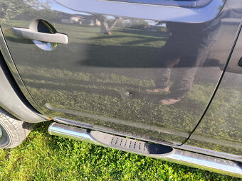 Prodám Nissan Navara D 40 - 12