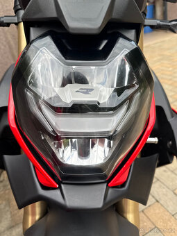 BMW S 1000 R 2021 - 12