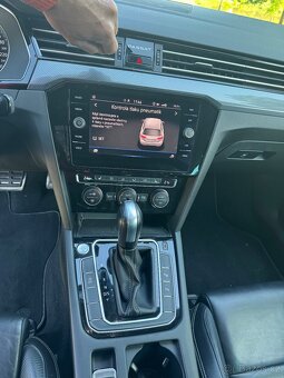 Prodam VW passat b8 2.0 tdi 110kw dsg Rline rv 2020 - 12