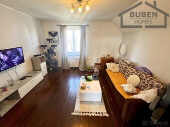 Rodinný dům (3 bytové jednotky) se zahradou 625 m2 - Cheb -  - 12