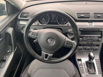 VW Passat combi 2.0tdi DSG 103 kw rok 2012 - 12
