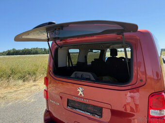 Peugeot Traveller 2.0Hdi 110kW L2H1 - 12