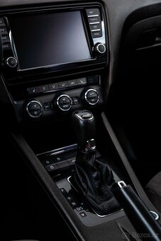 Škoda Octavia Combi 2.0 TDI 135 kW DSG 4x4 Laurin & Klement - 12