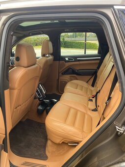 Porsche Cayenne - Servisovano - TOP stav - 12