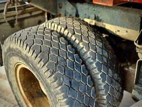 Predám vyklápač Tatra 815 - S3 - 26208 - 6X6.2  cena 5.000 € - 12