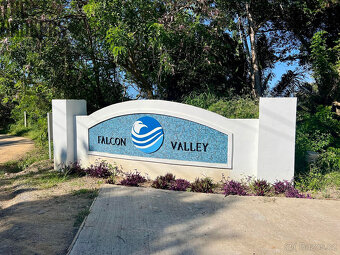 Falcon Valley Lot#11 Santos Guardiola, Roatan - 12