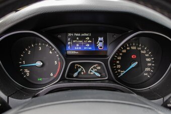 Ford Focus Kombi 1.5 TDCi Duratorq AJ NA SPLÁTKY/PROTIÚČET - 12