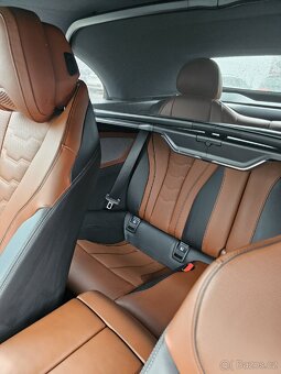 Prodám BMW M850i xDrive cabrio - 12