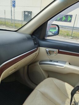Hyundai Santa Fe - 12