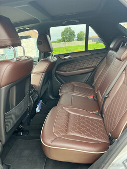 Mercedes-Benz ML 350 Bluetec 4Matic - 12