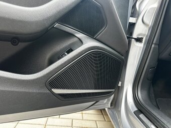 Audi A4  avant 3.0TDi quattro AUTOMAT - 12
