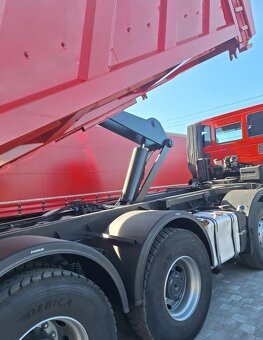 Iveco Trakker 360 - 8x4 - Sklápěč S2 + Bordmatik – EURO 5 - 12