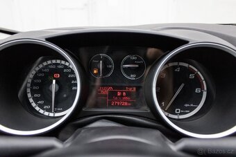 Alfa Romeo Giulietta 2.0 JTD 170k Distinctive - 12