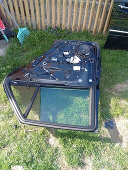 MERCEDES ML W164 DVEŘE P.P. A P.Z., PRAVÉ PŘEDNÍ A PRAVÉ ZAD - 12