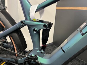 CUBE Stereo Hybrid ONE22 RACE 800 vel.XL NOVÉ 2025 - 12