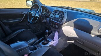 Toyota Rav4 - 12