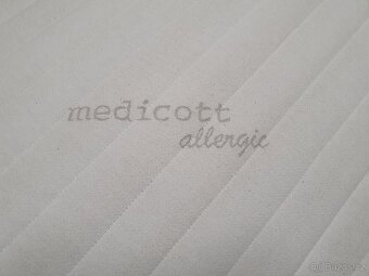 postel + rošt + matrace - 12