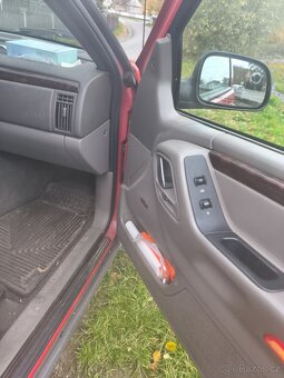 Prodám Jeep grand Cherokee - 12